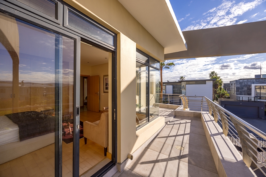 3 Bedroom Property for Sale in Sunset Beach Western Cape